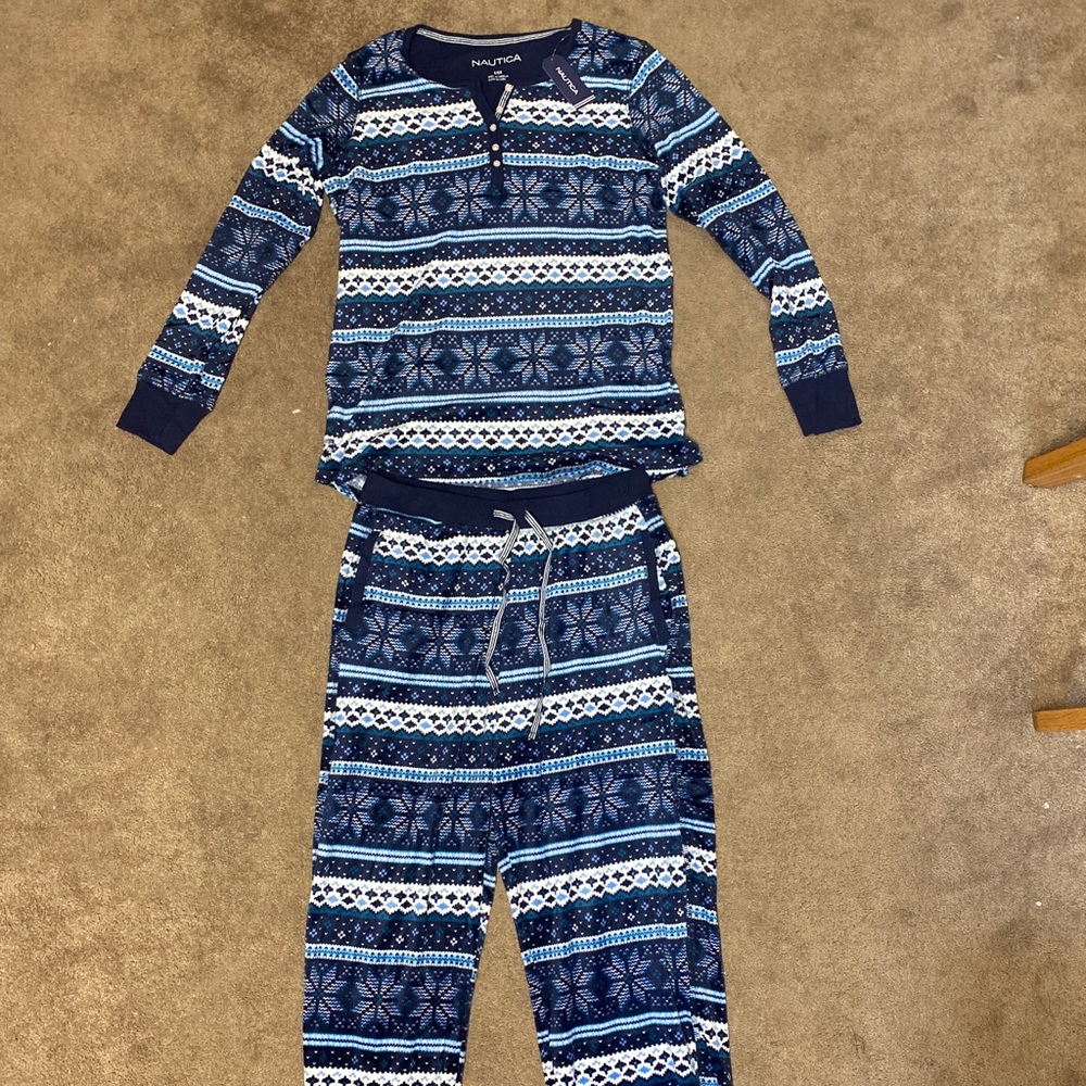 Nautica 2 piece pajama set
